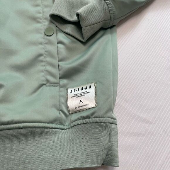Air Jordan Men's Rare Sample 'Sage Green' Varsity Jacket AV5004-369 size Large - Picture 2 of 10